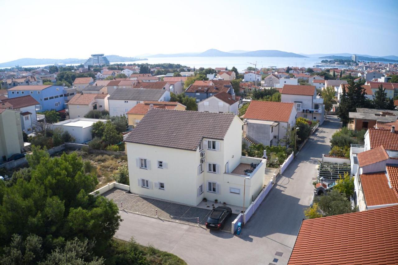 Apartments With A Parking Space Vodice - 6178 Exterior photo