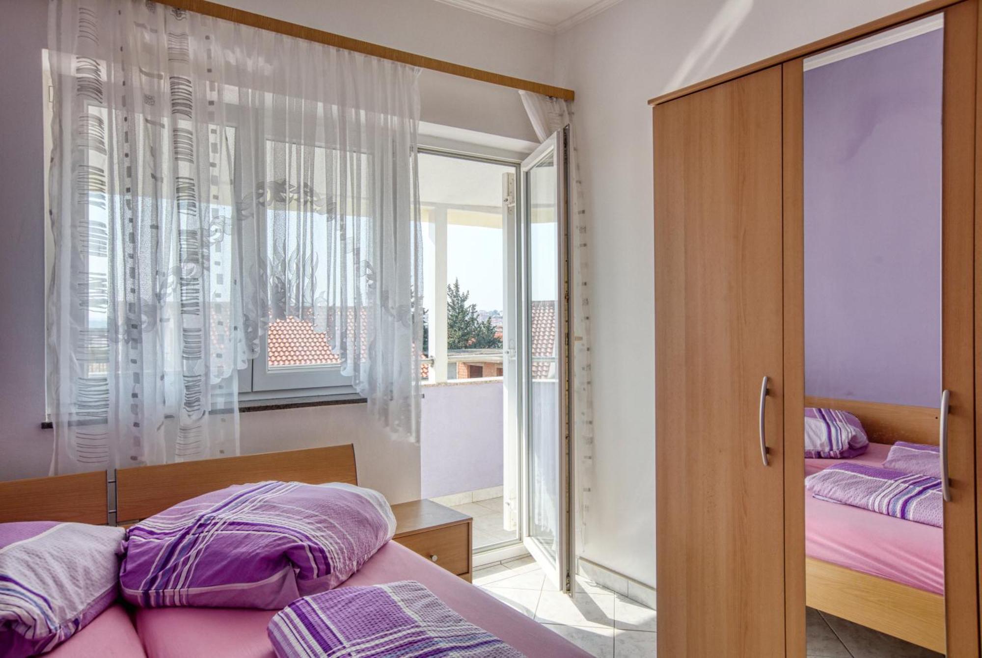 Apartments With A Parking Space Vodice - 6178 Room photo