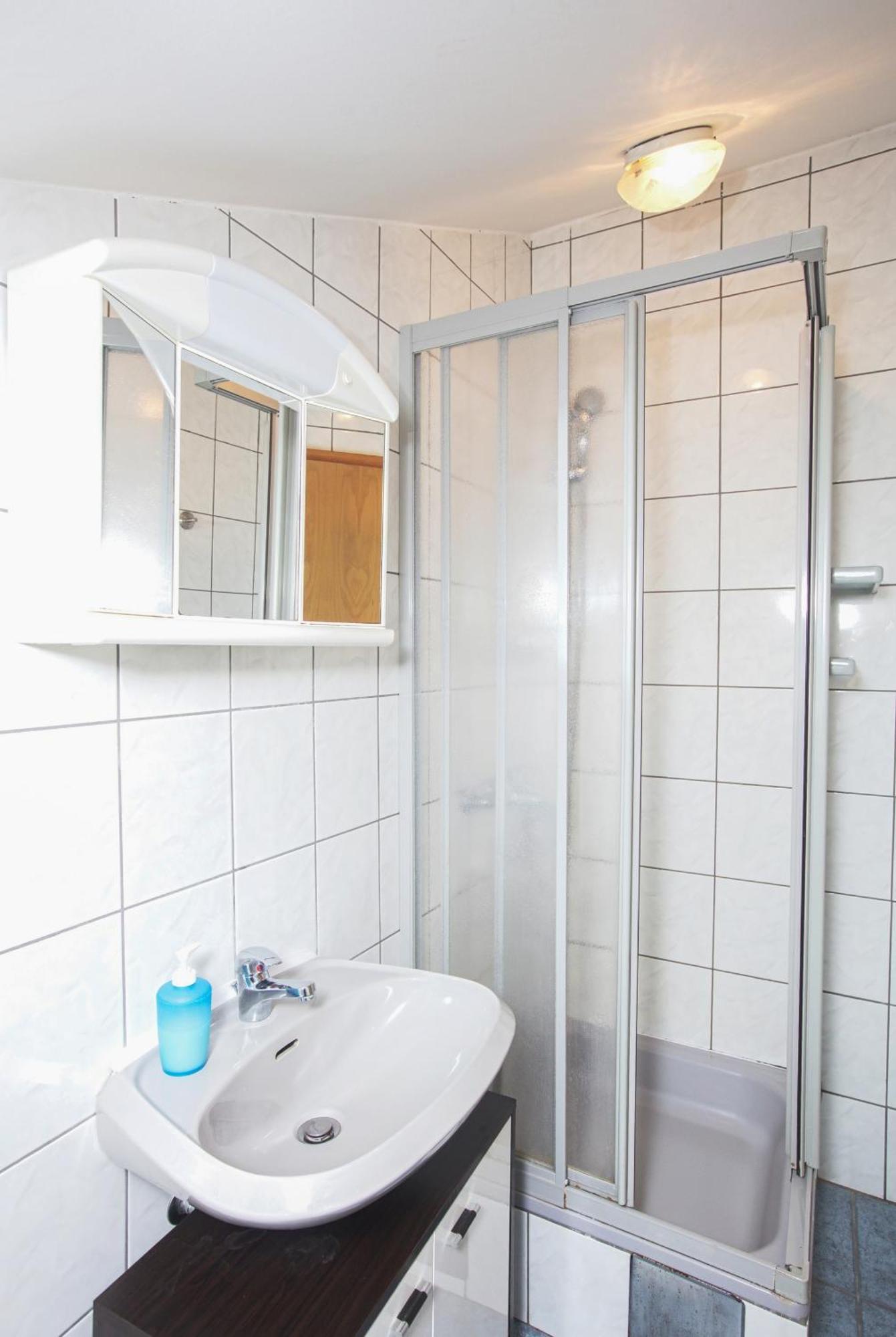 Apartments With A Parking Space Vodice - 6178 Room photo